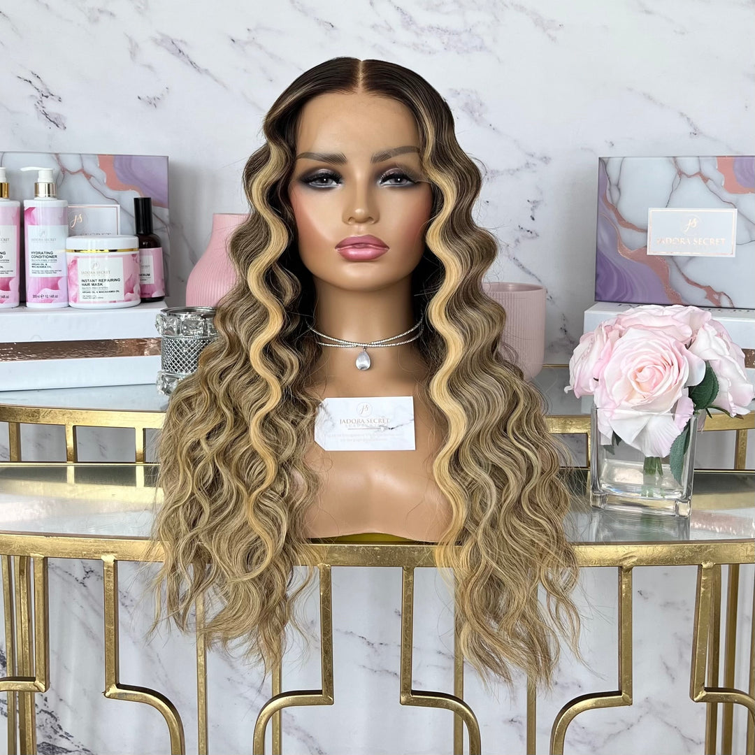 JANELLYS HD LACE FRONT